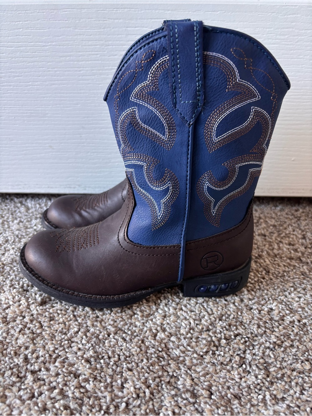 Roper Kids Lightning light-up western boots in blue and brown little kid size 11